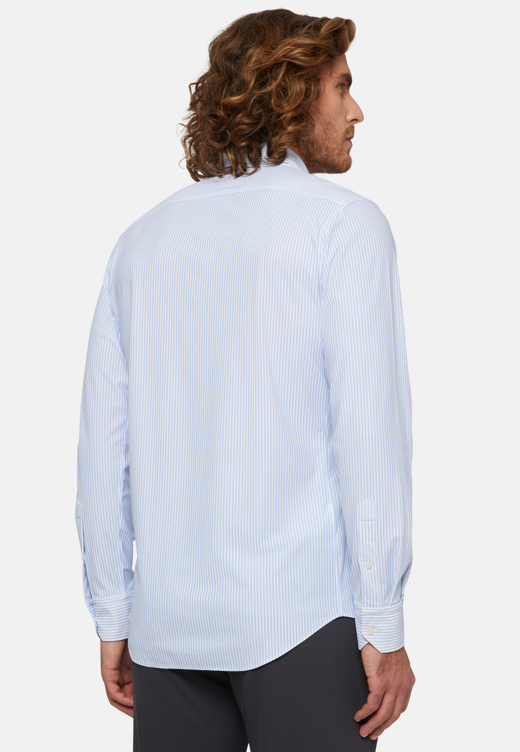 Рубашка Slim Fit из высокотехнологичной ткани  для спорта и фитнеса – фото №  4