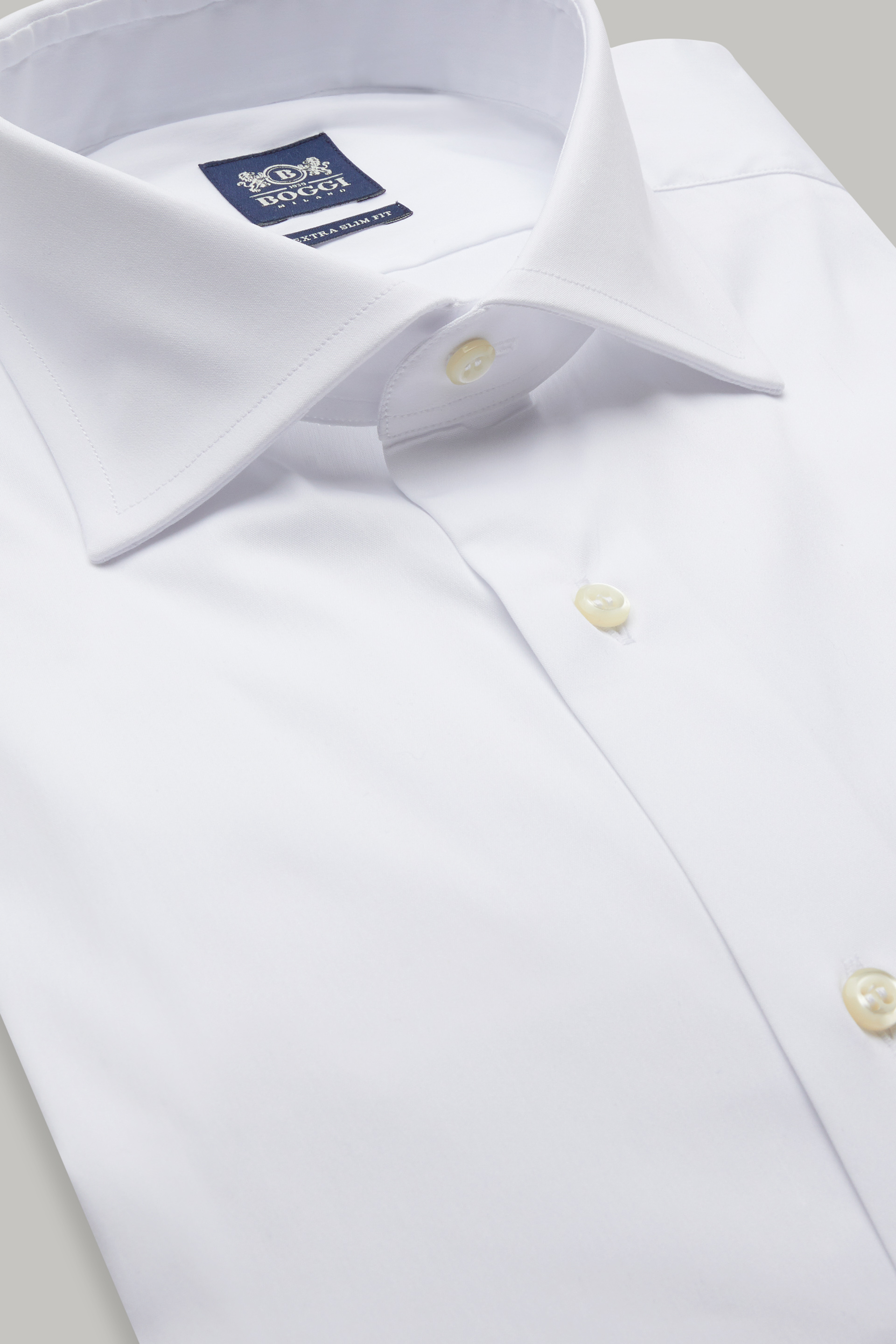 Белая эластичная сорочка из хлопка и нейлона для спорта и фитнеса – фото №  4