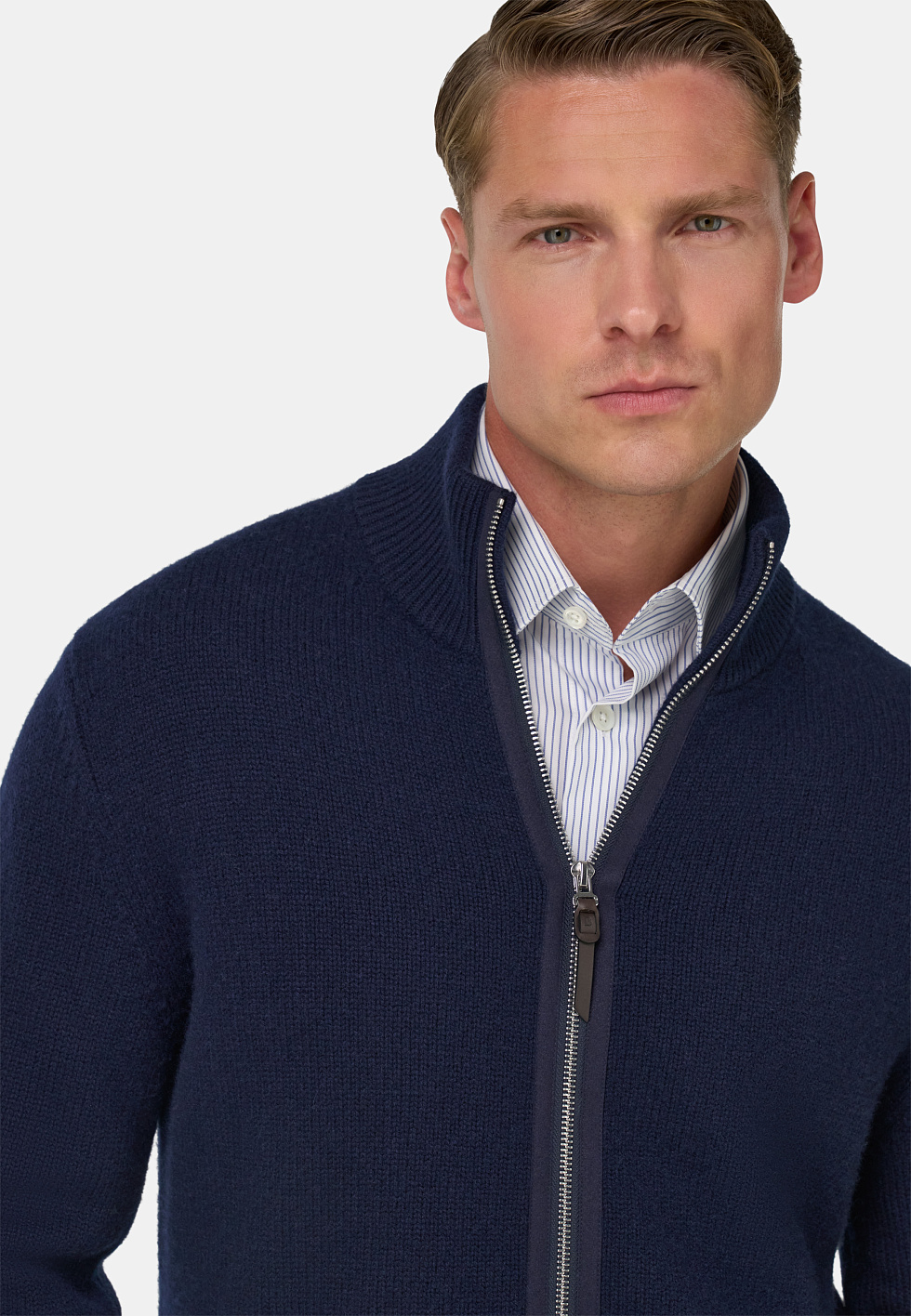 Кардиган на молнии из кашемира для спорта и фитнеса – фото №  5