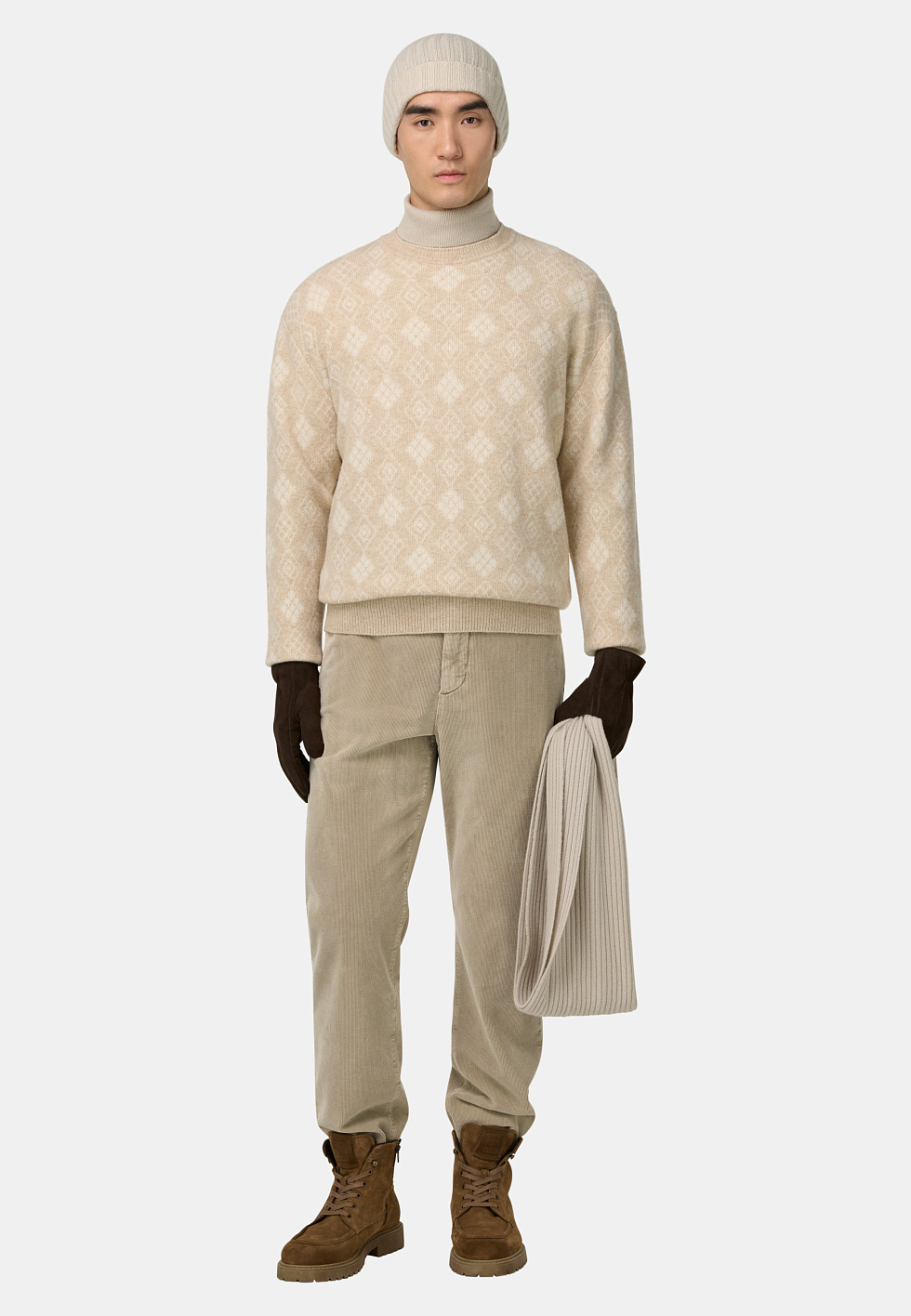 Брюки из эластичного вельвета для спорта и фитнеса – фото №  4