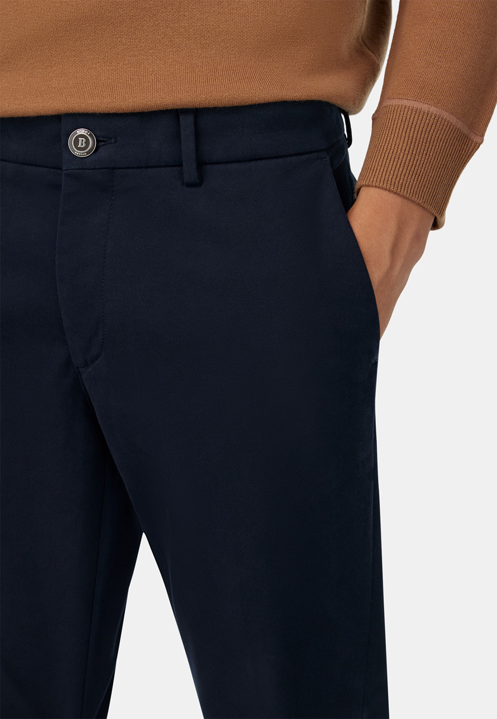 Брюки из эластичного хлопка приталенные (slim fit) для спорта и фитнеса – фото №  6