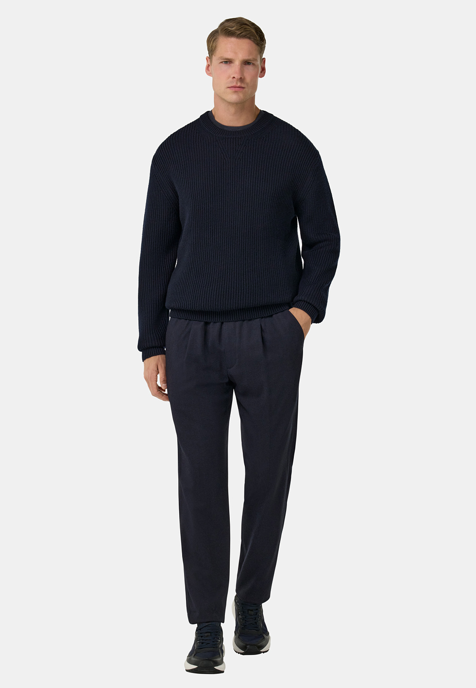 Городские брюки из мериновой шерсти для спорта и фитнеса – фото №  4